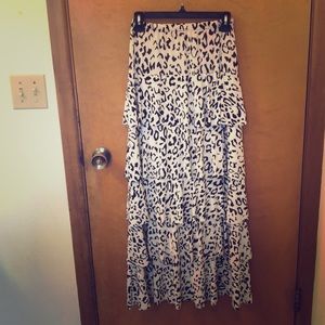 Leopard print ruffle skirt